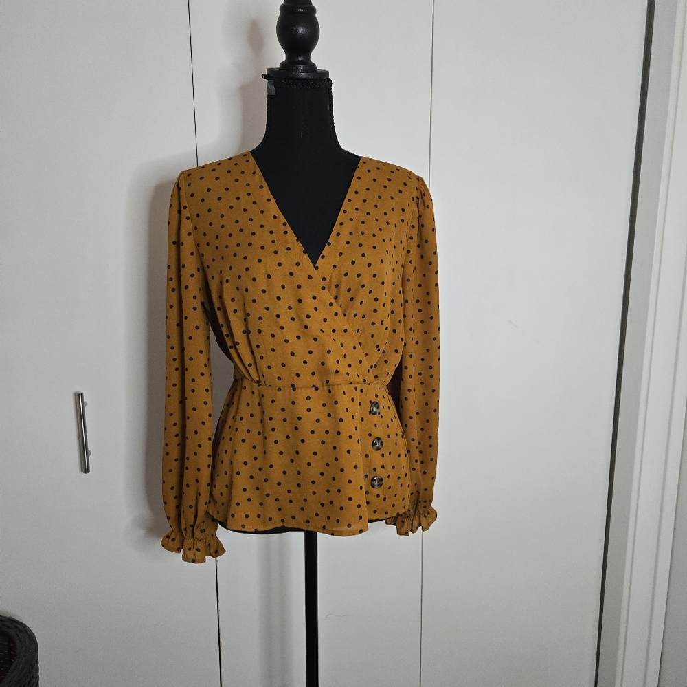 Latern Sleeve Polka Dot Peplum Blouse